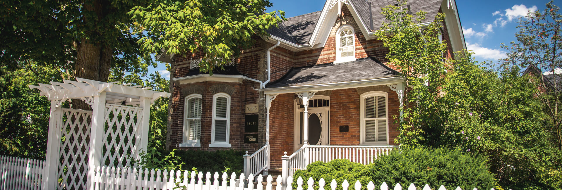 New Kleinburg village-slider1.jpg